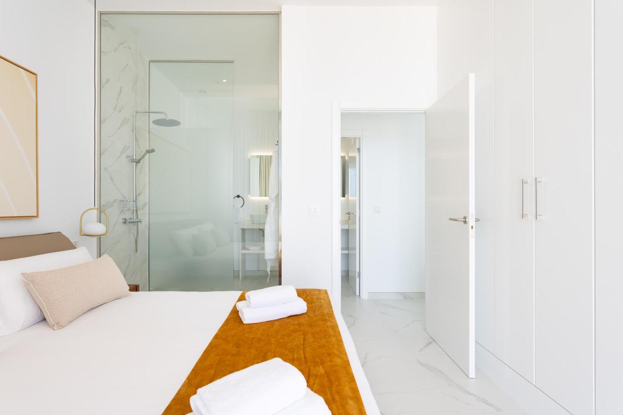 Crystal I Luxury Apartments By Enjoyahome Acantilado de los Gigantes Exterior foto